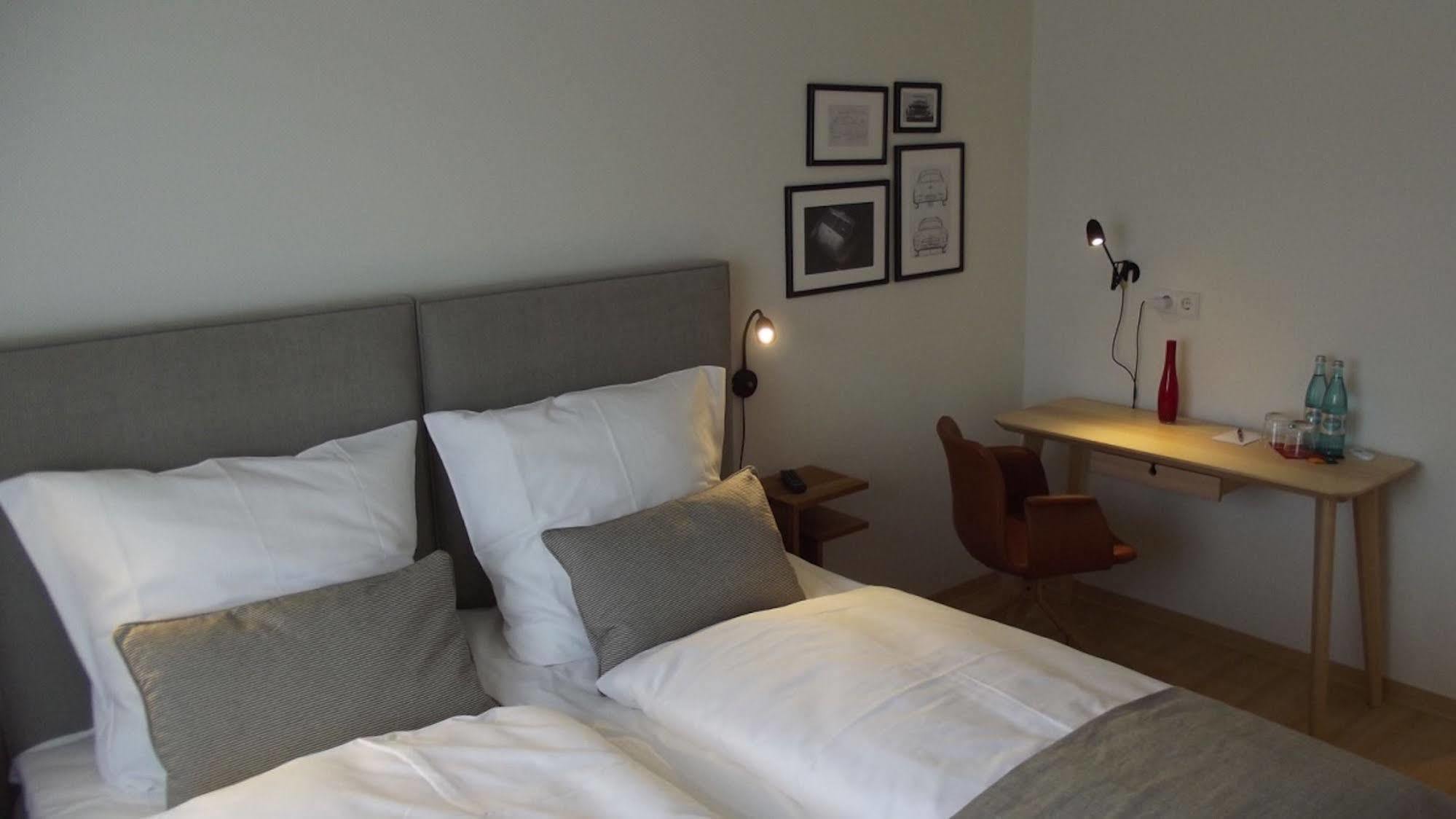 Hotel Am Engelberg Winterbach  ภายนอก รูปภาพ