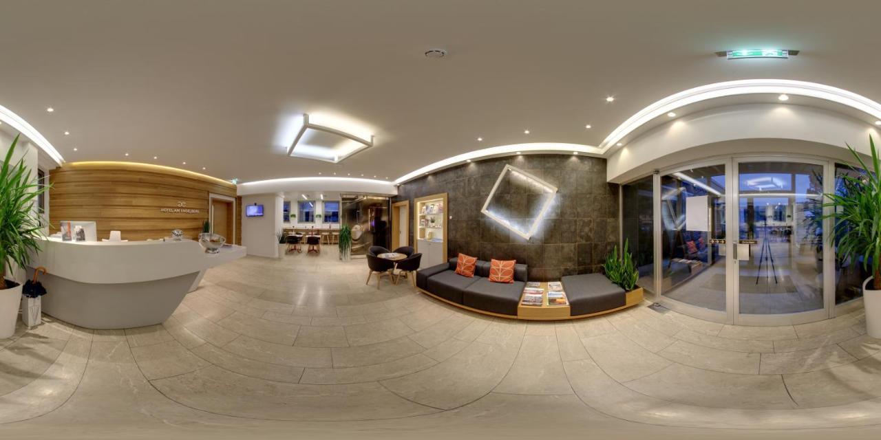 Hotel Am Engelberg Winterbach  ภายนอก รูปภาพ